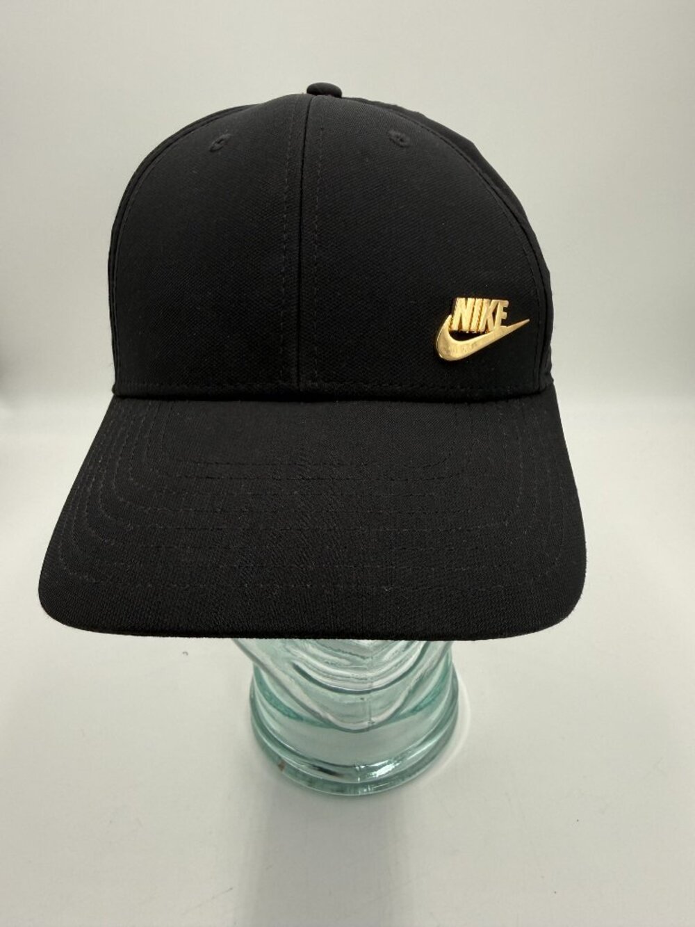 Nike Dri-Fit Club Cap Black Hat with Gold Logo Details Swoop Size S/M Strapback